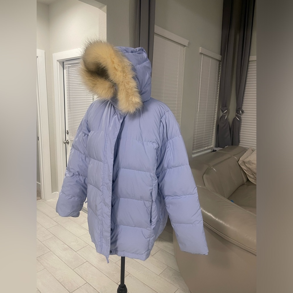 L.L. Bean zip up women Puffer Jacket with detachable Hood